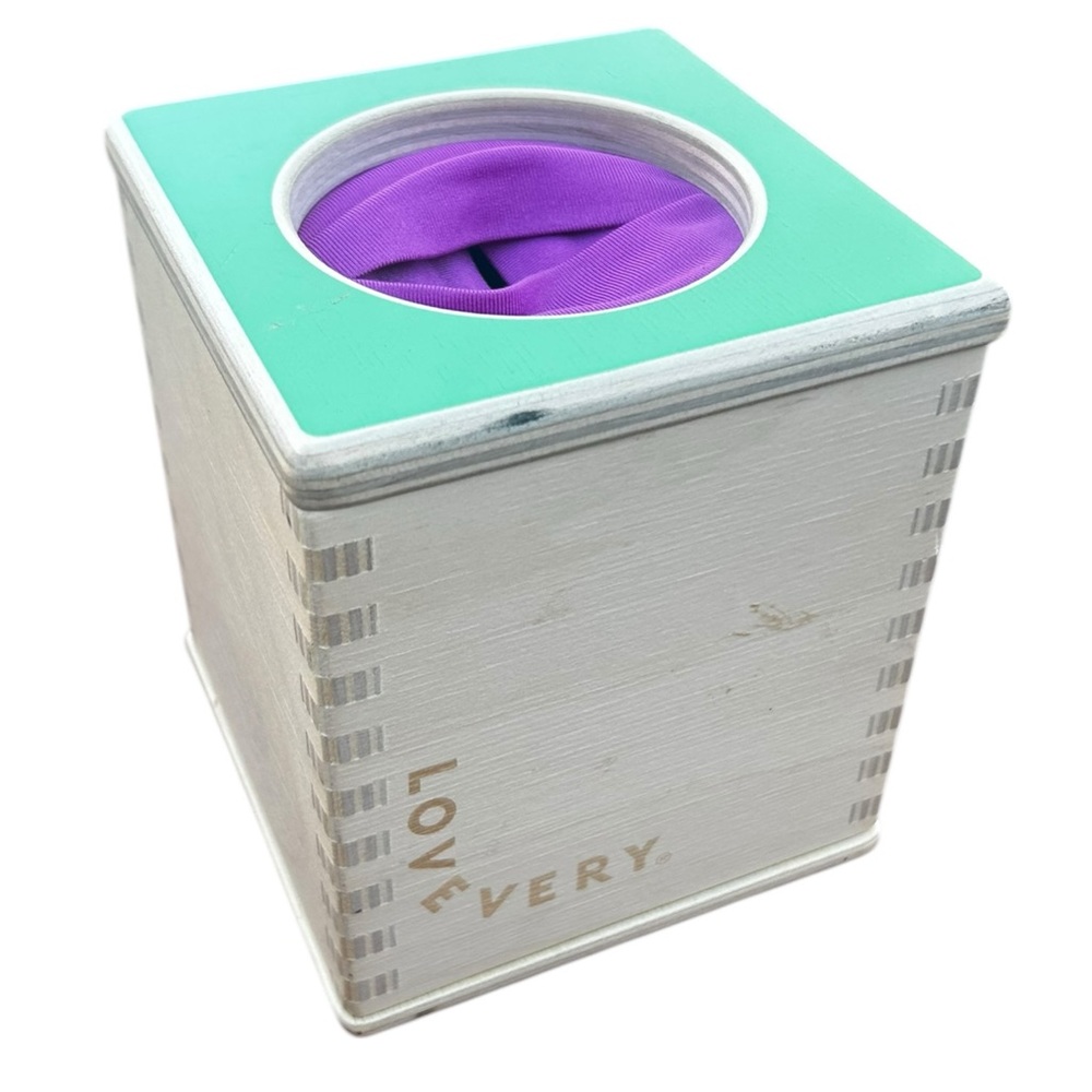 Lovevery Magic‎ Tissue Box (No Tissues)